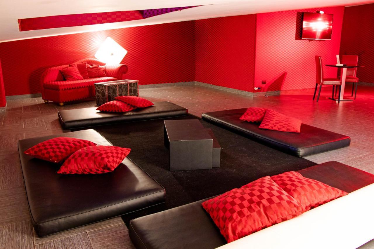 Hotel Masaniello Luxury كازوريا المظهر الخارجي الصورة