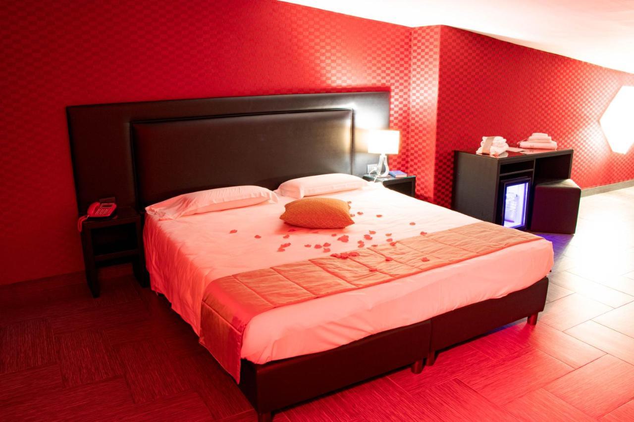 Hotel Masaniello Luxury كازوريا المظهر الخارجي الصورة